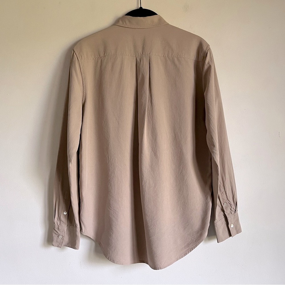 Everlane The Utility Shirt in Washable Silk ‘Burnt Sugar’ Brown Size 0 $150 - Picture 6 of 15
